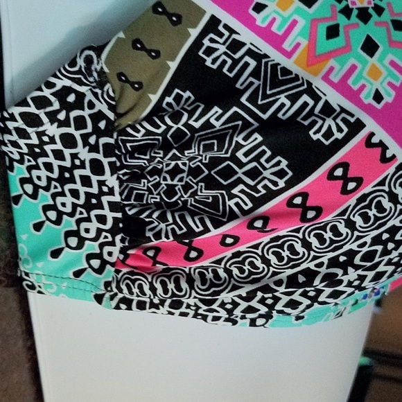 Adorable Laundry Bikini Top Small Black/Multi - Picture 3 of 8